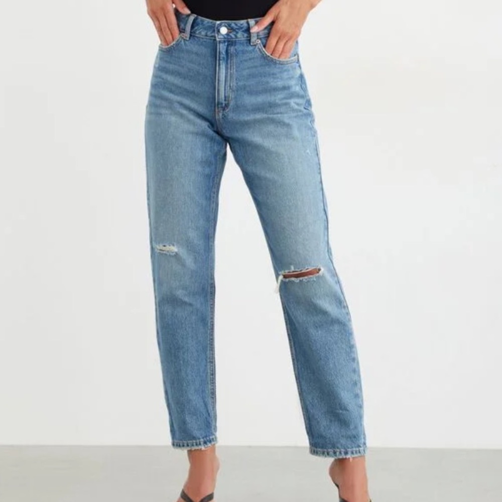 Dynamite Claudia distressed mom jeans, size 25